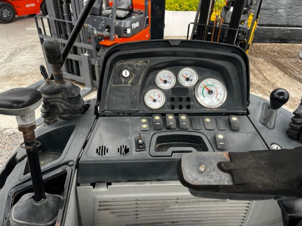 Retroexcavadora Caterpillar 420 E 4x4 Año 2011 - 1344 - Imagen 10