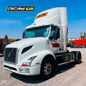 Camión 5ta. Rueda Mulita Volvo VNR Año 2019 - 7799
