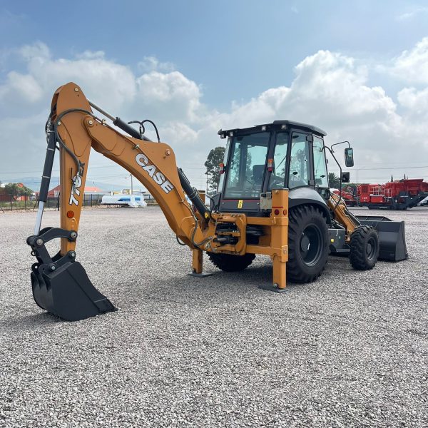 Retroexcavadora Nueva Case 770 EX 4×4 Año 2025 – 3233 A312 - Imagen 2