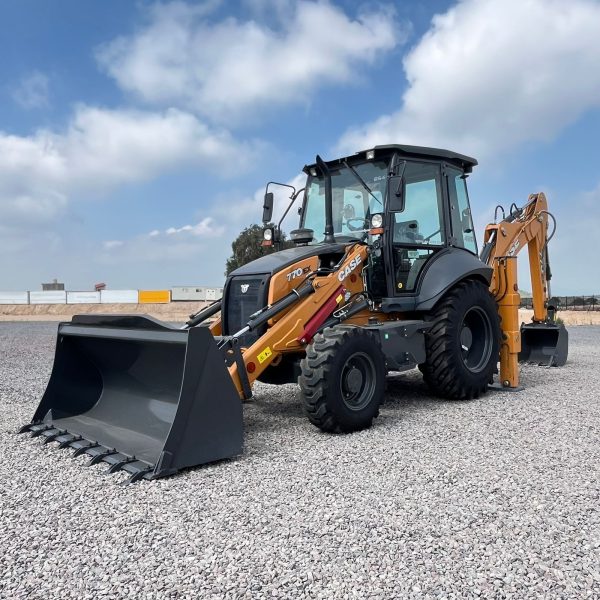 Retroexcavadora Nueva Case 770 EX 4×4 Año 2025 – 3233 A312 - Imagen 3