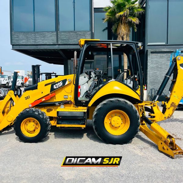Retroexcavadora Caterpillar 420F 4x4 Año 2013 - 2657 A322 - Imagen 4
