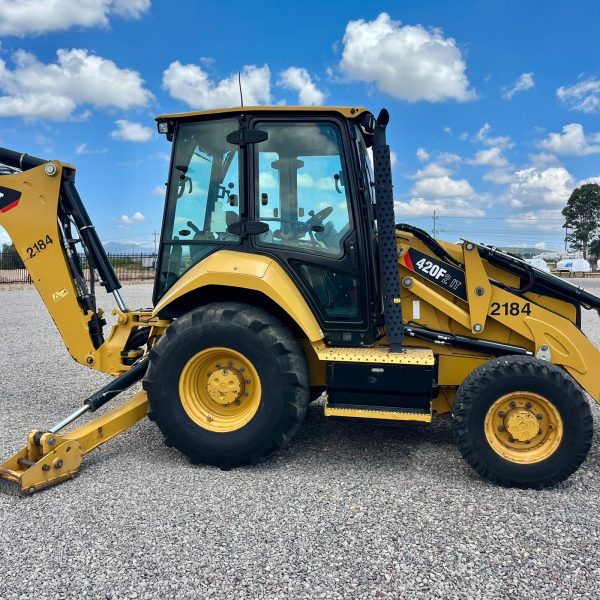 Retroexcavadora Caterpillar 420 F2 it 4x4 Año 2018 - 2290 A327 - Imagen 6
