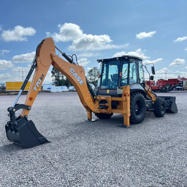 Retroexcavadora Nueva Case 770 EX 4×4 Año 2025 – 4100 A332 - Imagen 8