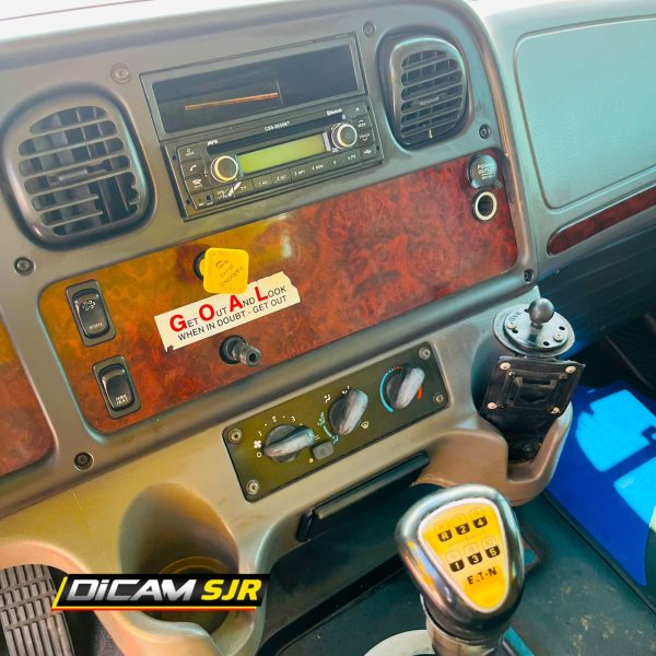 Camión Rabón Volteo 7 M3 Freightliner M2 106 Año 2015 – 5894 M193 - Imagen 18