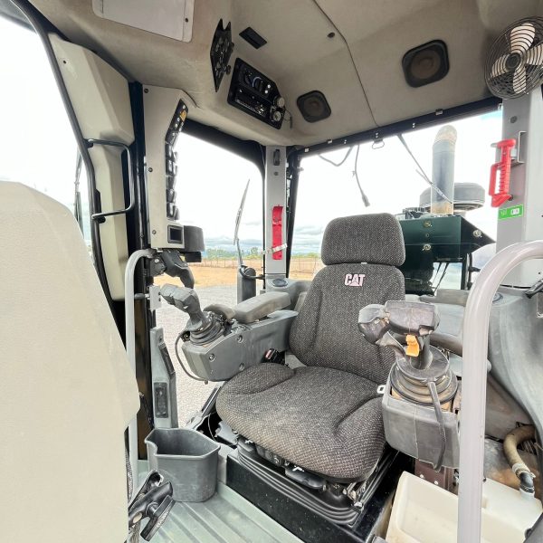 Motoniveladora Caterpillar 140 M3 Año 2017 - 0545 F150 - Imagen 11