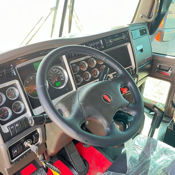 Camión Rabón Volteo 7M3 Kenworth T370 Año 2013 - 8601 M197 - Imagen 14