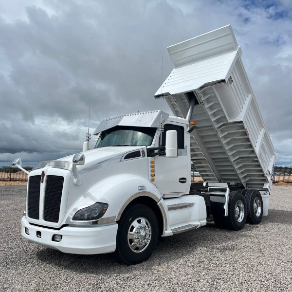 Camión Volteo 14 Metros Kenworth T680 Año 2014 - 3246 M194