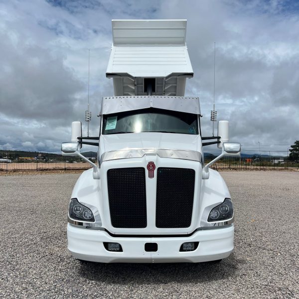 Camión Volteo 14 Metros Kenworth T680 Año 2014 - 3246 M194 - Imagen 9