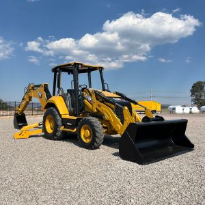 Retroexcavadora Caterpillar 420 F2 IT 4×4 Año 2019 – 4212 A295