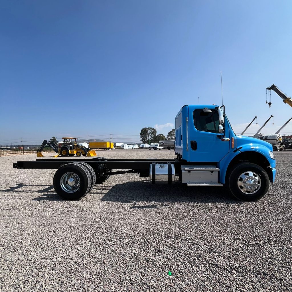 Freightliner Rabon Camión Chasis Cabina Freightliner M2 106 Rabón Año 2015 - 5961 N168 ...