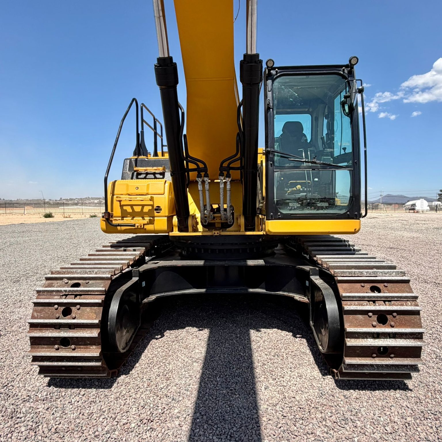 Excavadora Hidráulica Caterpillar 336 GC Año 2022 - 1621 B186 - DICAM ...