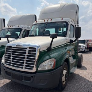 Camión 5ta. Rueda Mulita Freightliner Cascadia Año 2017 - 4662 N171