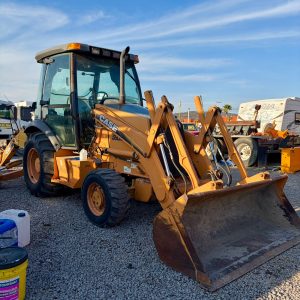 Retroexcavadora Case 580M Series 2 4x4 Año 2005 - 7916