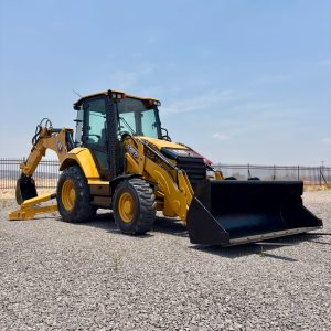 Retroexcavadora Caterpillar 420 F2 IT 4x4 Año 2016 - 0506 A376