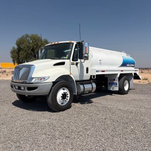 Camión Rabón Pipa de Agua 10,000 lts. international 4300 Año 2018 - 9082 K184