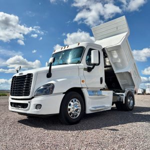 Camión Rabón Volteo 7M3 Freigthliner Cascadia Año 2017 - 9588 M226