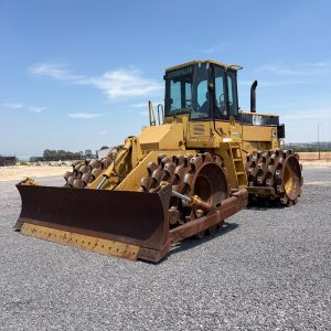 Compactador Pata de Cabra Caterpillar 815 F Año 2001 – 1007 H189