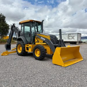 Retroexcavadora 4×4 John Deere 310SK Año 2012 – 0499 A401
